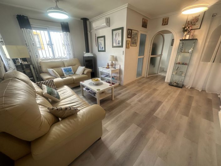 Image No.7-3 Bed Townhouse for sale