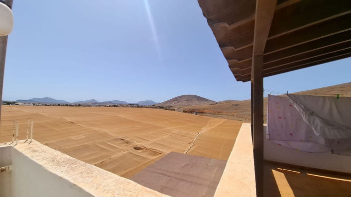 Image No.2-3 Bed House for sale