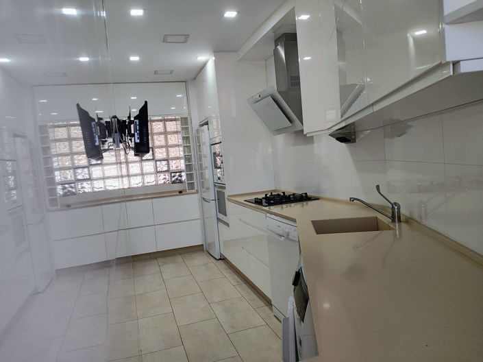 Image No.42-2 Bed Apartment for sale