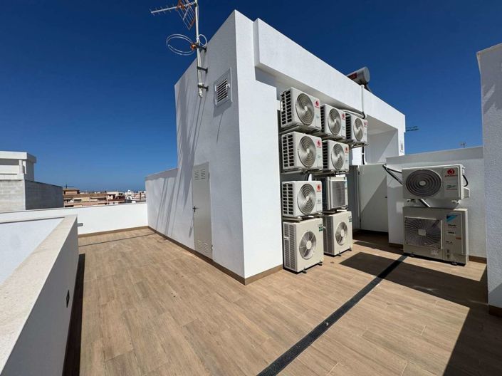 Image No.11-2 Bed Apartment for sale