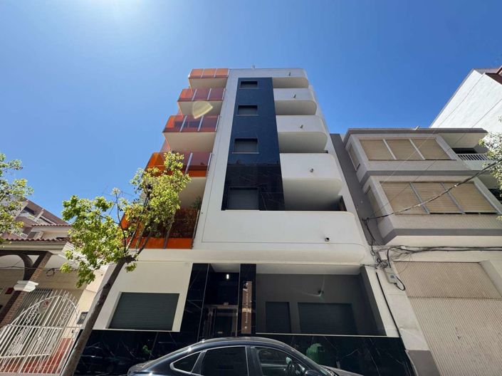 Image No.15-2 Bed Apartment for sale