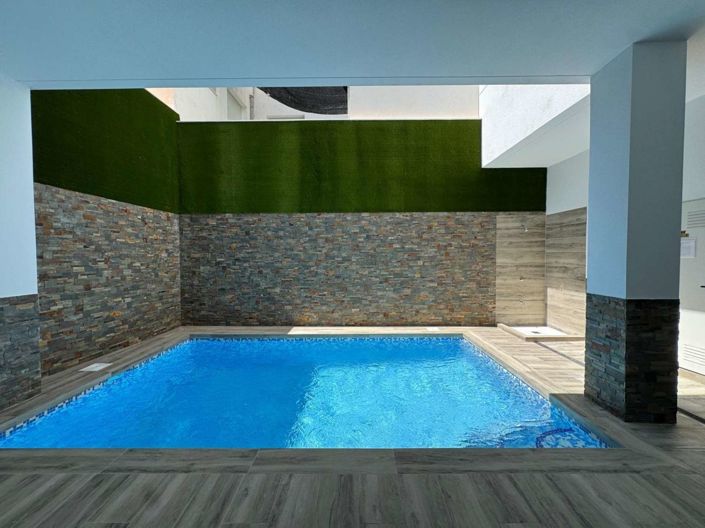 Image No.21-2 Bed Apartment for sale