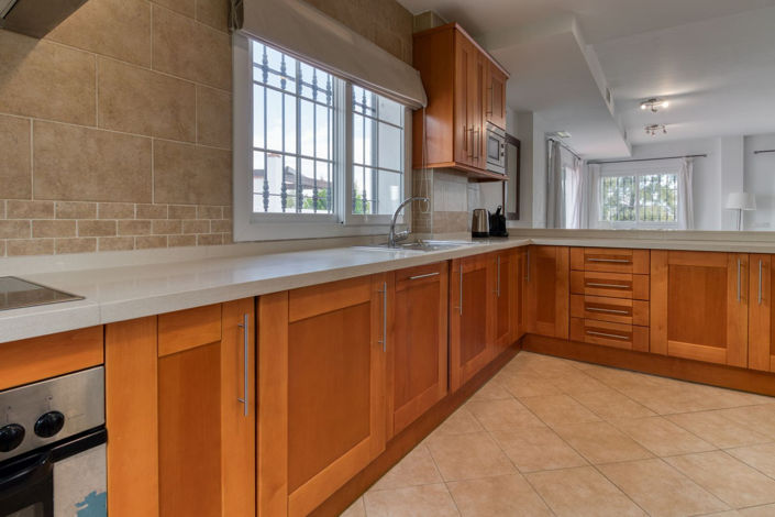 Image No.8-4 Bed Townhouse for sale