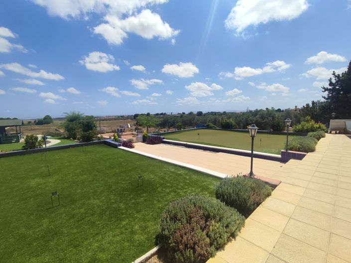 Image No.9-6 Bed Villa for sale