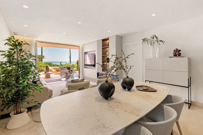 7-aa4cc561180b369757c0bb4af9886cd3