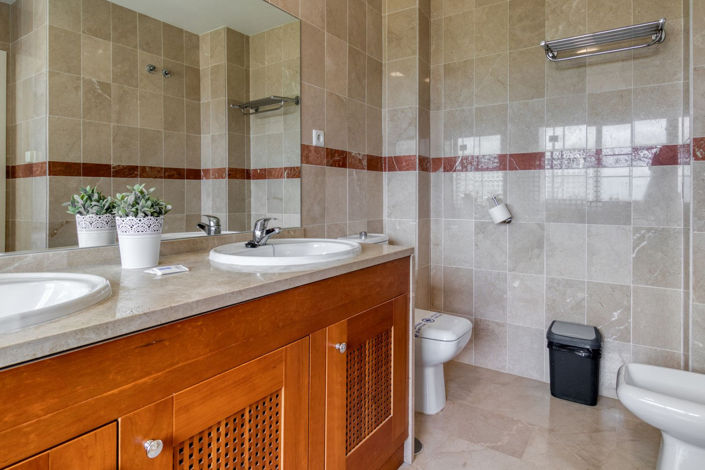 Image No.21-4 Bed Villa for sale