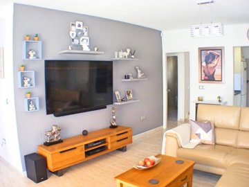 property-in-villamartin-8-large