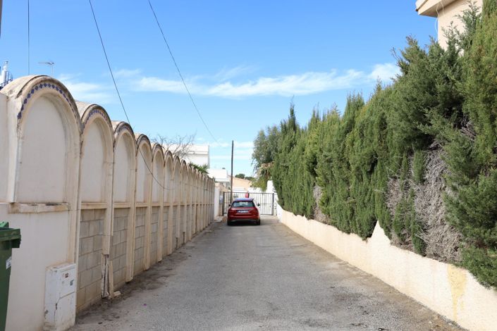 Image No.7-5 Bed Villa for sale