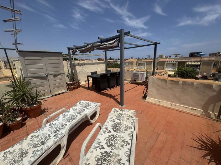 Image No.1-2 Bed Property for sale