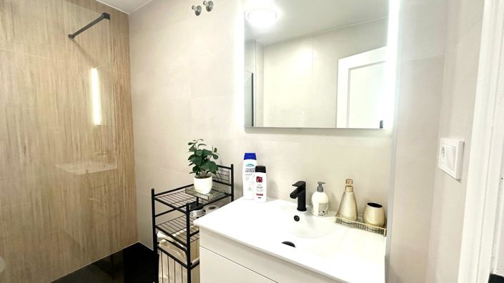 Image No.32-2 Bed Apartment for sale