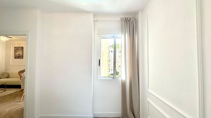 Image No.37-2 Bed Apartment for sale