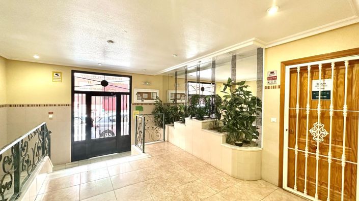 Image No.6-Appartement de 2 chambres à vendre à Torrevieja