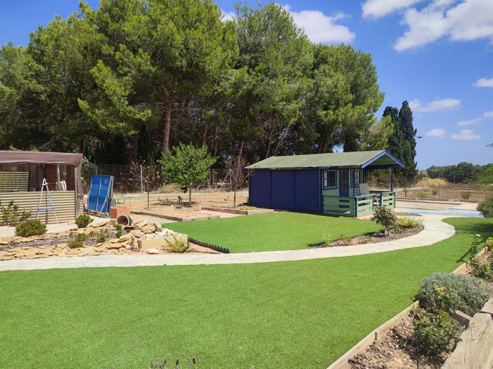 Image No.3-6 Bed House for sale