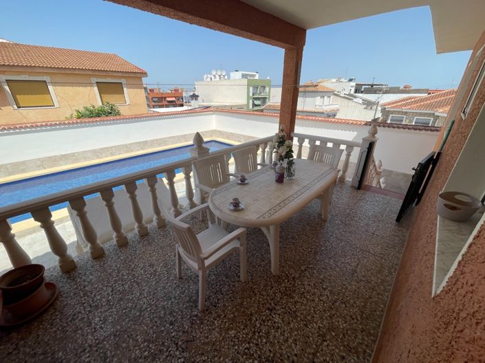 Image No.29-6 Bed Villa for sale