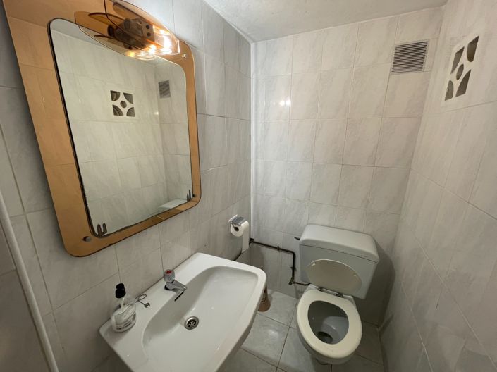 Image No.41-6 Bed Villa for sale