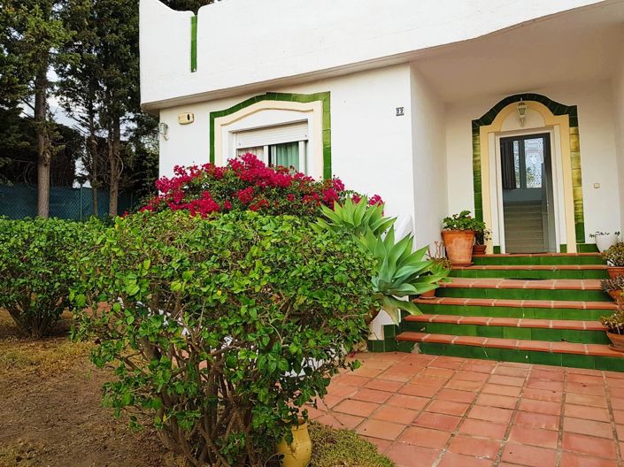 Image No.27-3 Bed Townhouse for sale