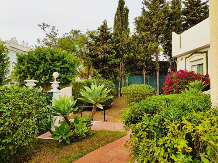 Image No.29-3 Bed Townhouse for sale