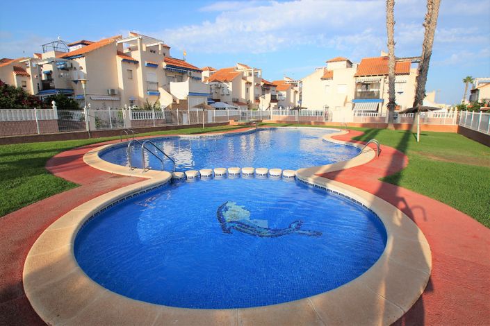 Image No.1-Bungalow de 2 chambres à vendre à Orihuela Costa