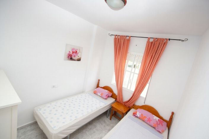 Image No.12-2 Bed Apartment for sale