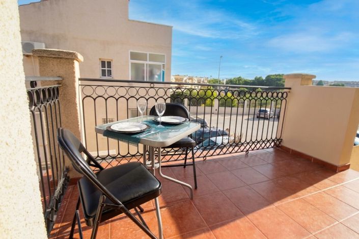 Image No.5-2 Bed Apartment for sale