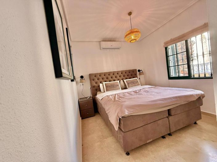 Image No.18-3 Bed Villa for sale