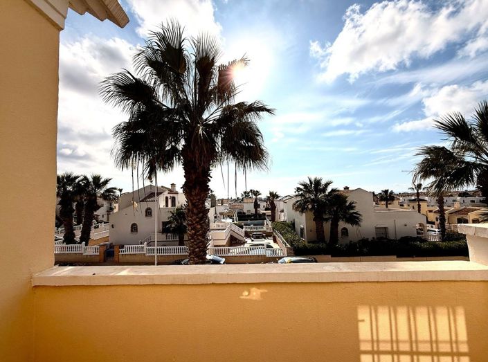 Image No.23-3 Bed Villa for sale