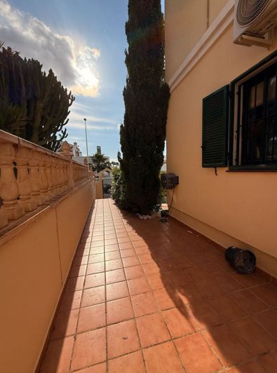 Image No.9-3 Bed Villa for sale