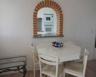 8-e64a9055bba3e77ac8aca3b893cdf826