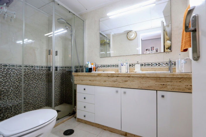 Image No.19-2 Bed Apartment for sale