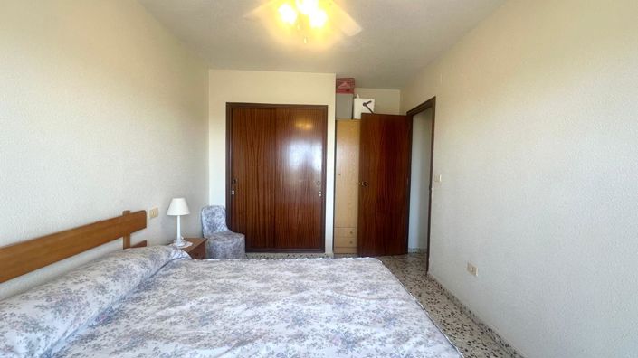 Image No.40-3 Bed Apartment for sale
