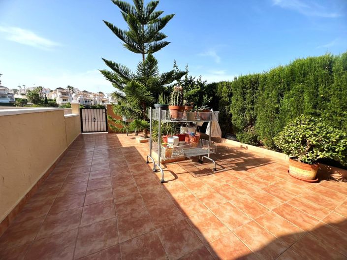 Image No.19-2 Bed Apartment for sale