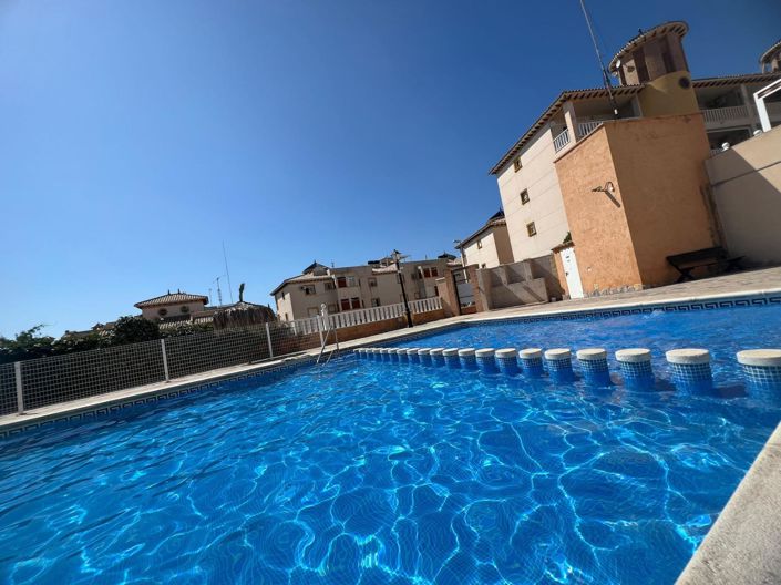 Image No.28-2 Bed Apartment for sale