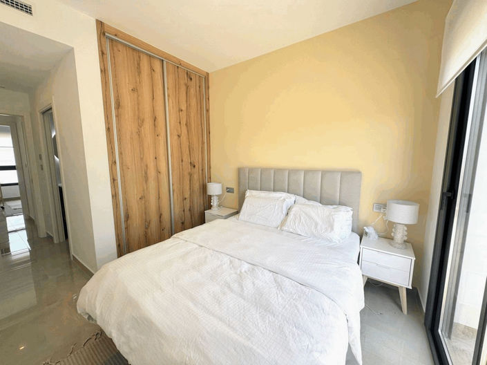 Image No.12-2 Bed Apartment for sale