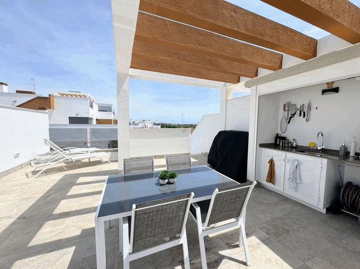 Image No.21-2 Bed Apartment for sale
