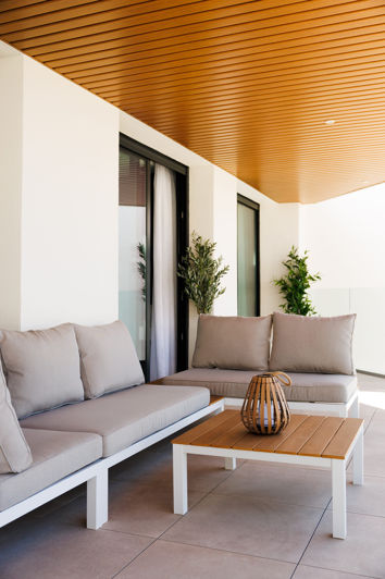 Image No.21-2 Bed Property for sale