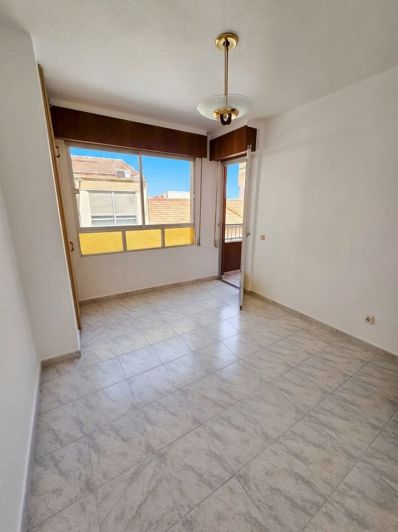 Image No.2-Appartement de 3 chambres à vendre à Torrevieja