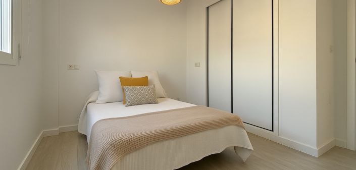 Image No.8-2 Bed Apartment for sale