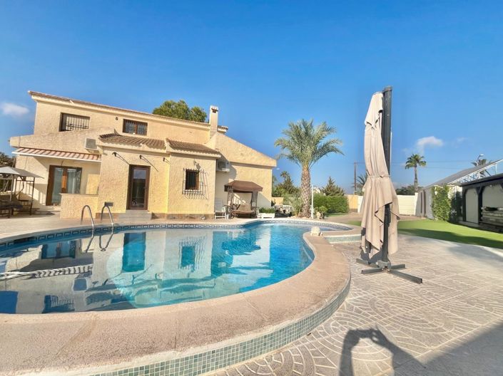 Image No.13-4 Bed Villa for sale