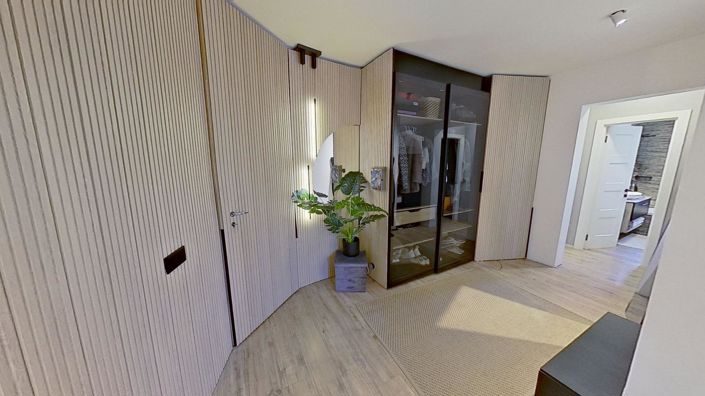 Image No.28-4 Bed Villa for sale