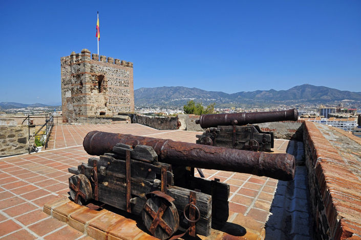 Image No.11-2 Bed Property for sale