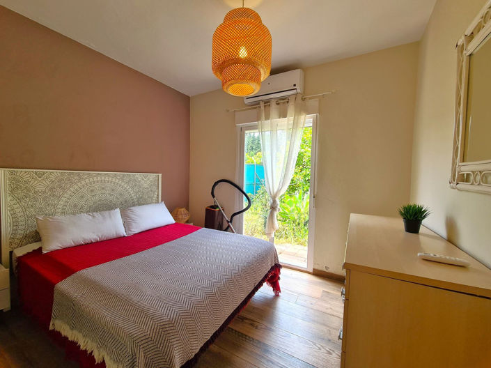 Image No.5-Villa de 2 chambres à vendre à Estepona