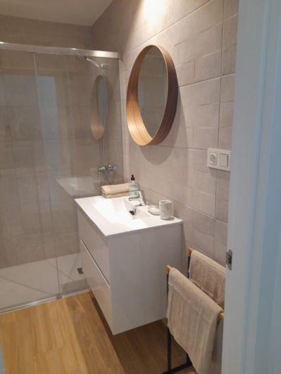 Image No.13-3 Bed House for sale