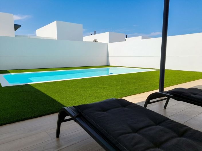 Image No.3-3 Bed Villa for sale