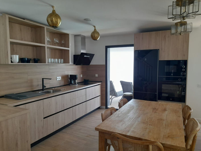 Image No.5-3 Bed House for sale