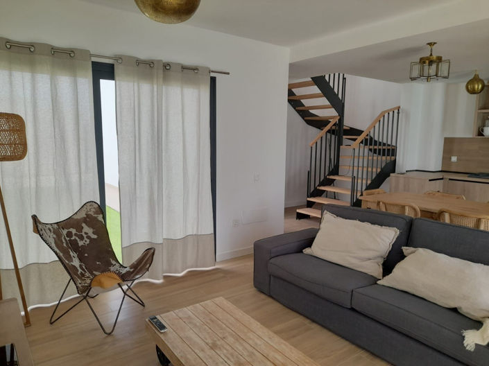 Image No.7-3 Bed House for sale