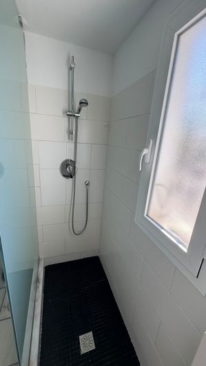 Image No.25-2 Bed House for sale