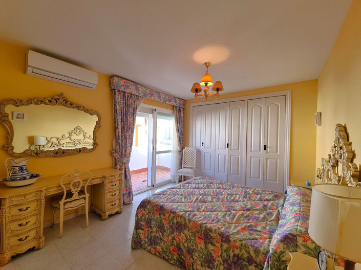Image No.5-3 Bed Villa for sale