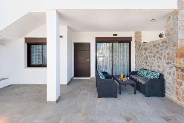 Image No.18-3 Bed Apartment for sale