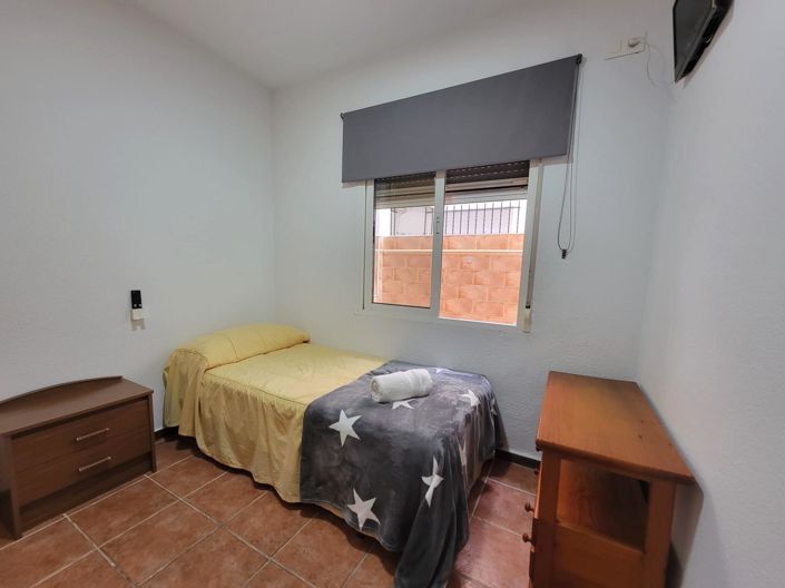 Image No.25-3 Bed Bungalow for sale