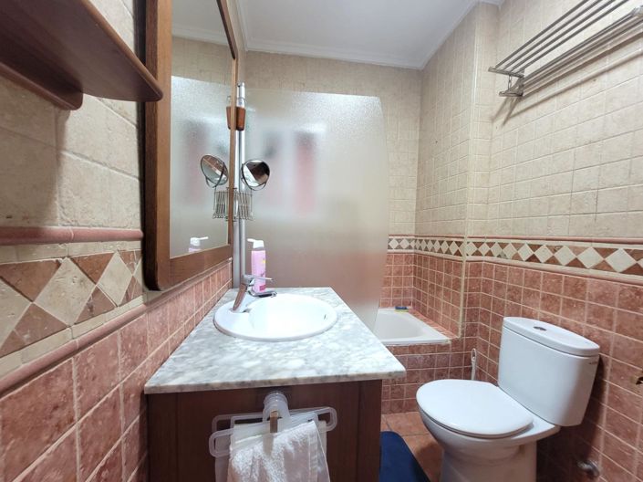 Image No.28-3 Bed Bungalow for sale